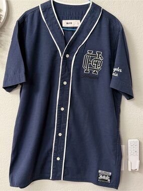 Hollister Navy Short-Sleeve Button-Up Shirt with White Piping